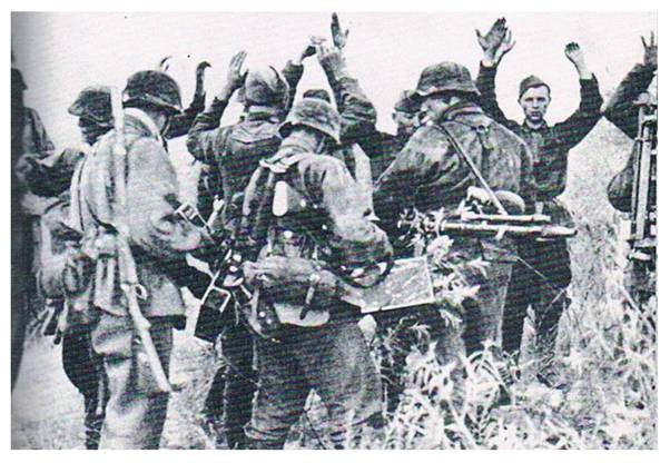 Soldiers of the Red Army surrender to the French in Galicia (Rotarmisten ergeben sich den Französen in Galicien)..............................