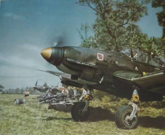 A Ju-87 B ready to roll to the airstrip's head.