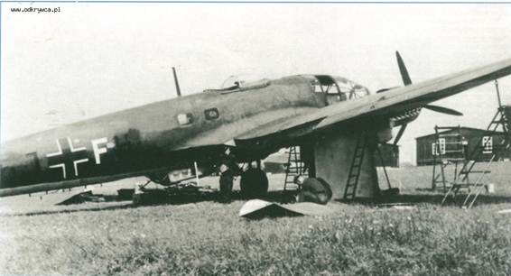 The He-111P 5J+ FH  during a technical overhaul........................