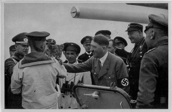 Adolf Hitler paying a visit to the Fleet at Kiel - May 22/23 1933 (Cruiser Leipzig)................<br />Original WW2 German Cig Card Photo - wehrmacht ww2 army Kriegsmarine