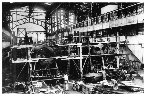 Building of the U 21 to U 24, Type II B, in the Helling II of Krupp Germania Werft, Kiel in May 1936 ...................