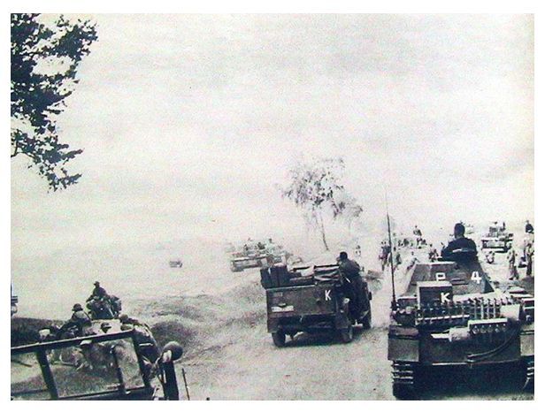 German Column of the Pz Group Kleist advancing further into the Soviet Union; in the foreground a Pz Kw II ....................................