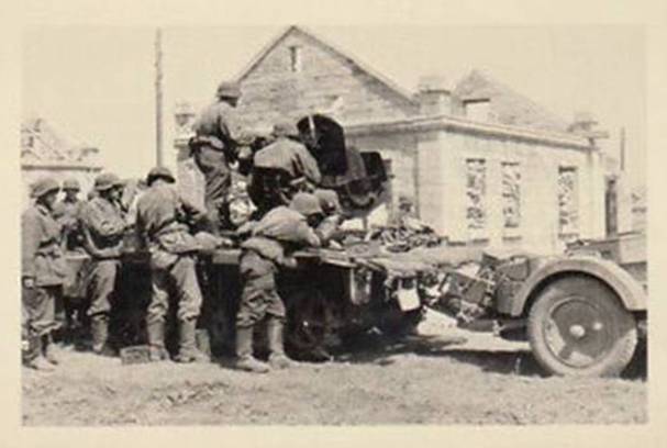 Sd Kfz 10/4 with its trailer Sd.Ah. 51 engaged in ground shooting...........................