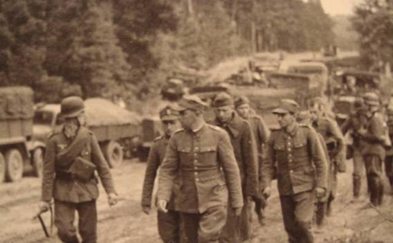 Polish POWs taken at Hammermühle.....