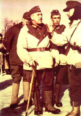 source unknown:general Emilio Esteban-Infantes talking to the troops