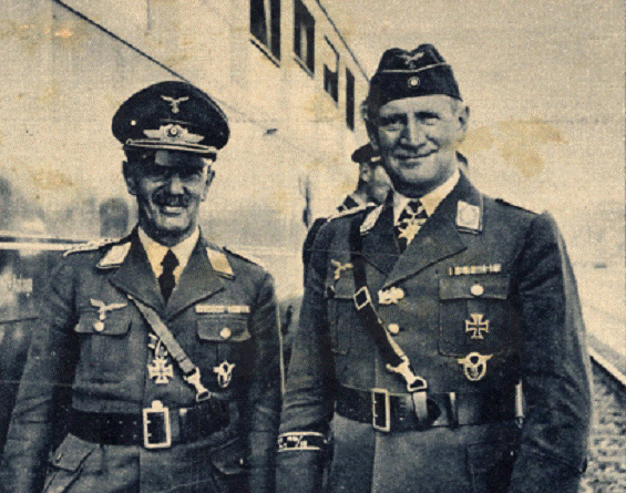 General der Flieger Löhr (left) and Generalmajor Loerzer.