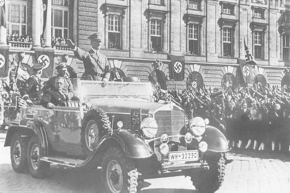 The Führer at Vienna.