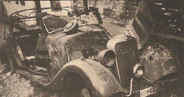 A car of the 2. Le. Div destroyed by the explosion of a mine ..................