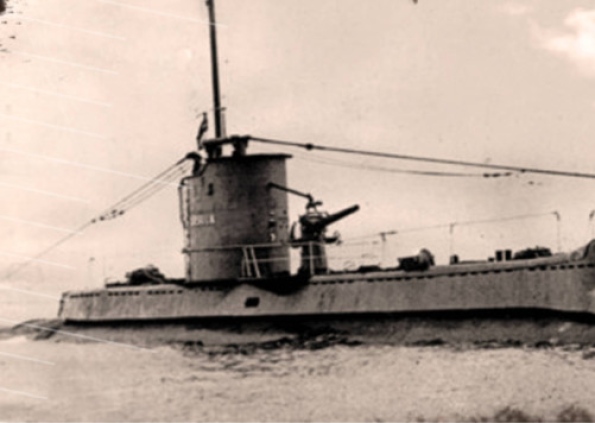 The HMS Ursula which launched the first torpedoes of the British Submarine Force, in the attack against the U 35..............<br />http://www.derryjournal.com/lifestyle/entertainment/true-story-of-wwii-submarine-hms-ursula-in-new-drama-at-the-playhouse-1-3966392