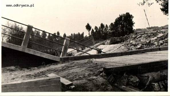 Destroyed bridge near Wieruszow............