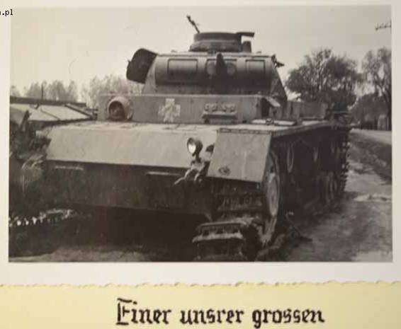 A Pz Kw III Ausf C? disabled by Polish forces ......................<br /> http://odkrywca.pl/forum_pics/picsforum26/1_copy821