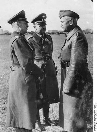 Rundstedt, Reichenau, Blaskowitz on the airfield of Warsaw awaiting for the leader........................................