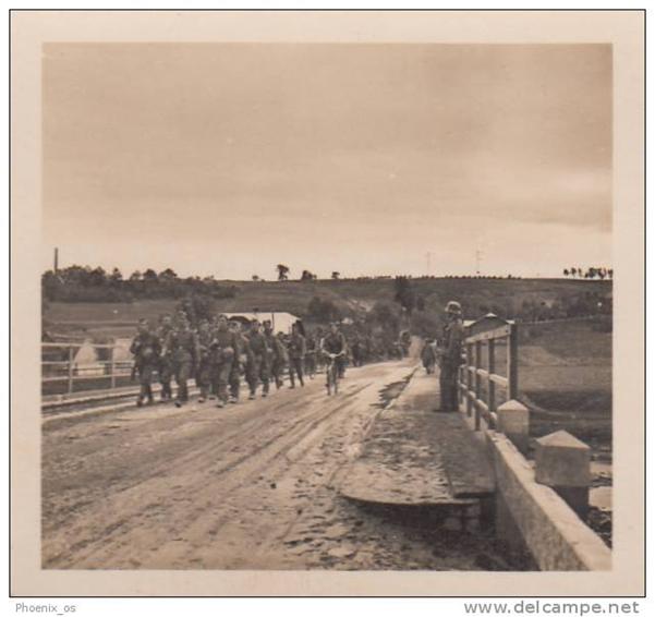 German troops crossing the Demarcation Line on the San River ......................................