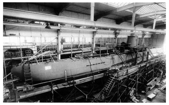 The U 6 in Hall 117c on August 16, 1935 (launched on August 21, 1935) ............................................